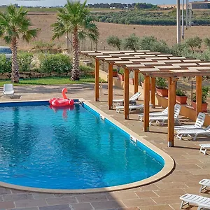 https://hotel-donna-carmela.sicilyhotelsitaly.net